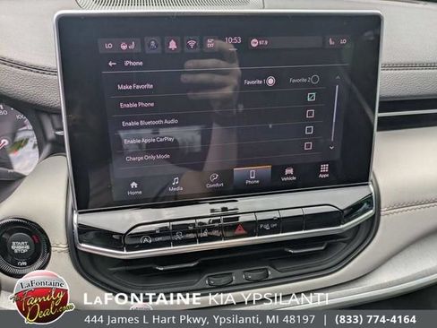 Used 2025 Jeep Compass Limited AWD/4WD image 23