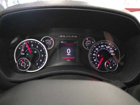 New 2026 RAM 2500 Tradesman AWD/4WD image 23