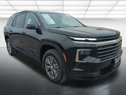 Certified 2025 Chevrolet Traverse LT