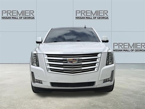 Used 2017 Cadillac Escalade Platinum AWD/4WD image 37