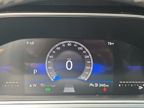 New 2026 Volkswagen Taos SE FWD image 19