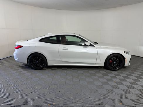Used 2022 BMW 430i Coupe w/ M Sport Package image 8
