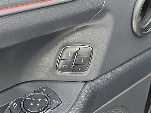 Used 2023 Ford Expedition Max Limited image 8