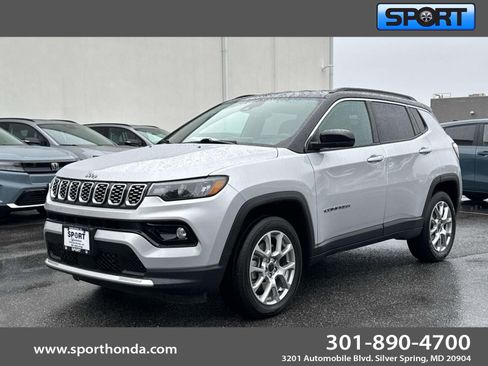 Used 2025 Jeep Compass Limited AWD/4WD image 1