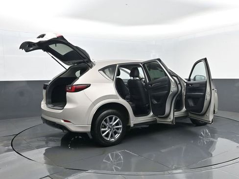 Used 2024 MAZDA CX-5 AWD 2.5 S w/ Select Package image 31