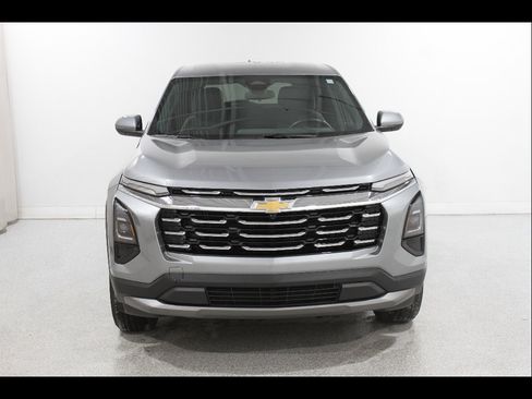 Certified 2025 Chevrolet Equinox LT FWD image 2