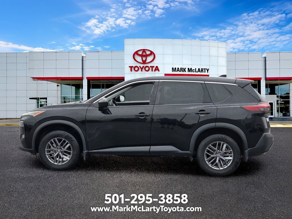 Used 2021 Nissan Rogue S FWD image 2