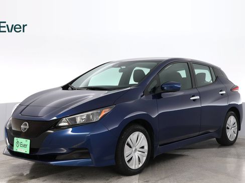 Used 2025 Nissan Leaf S FWD image 2