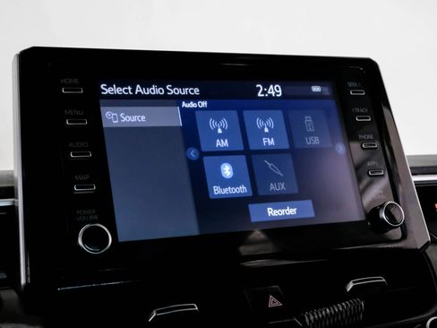 Used 2020 Toyota Corolla SE FWD image 33