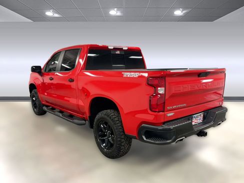 Certified 2022 Chevrolet Silverado 1500 LT Trail Boss w/ Convenience Package II image 2