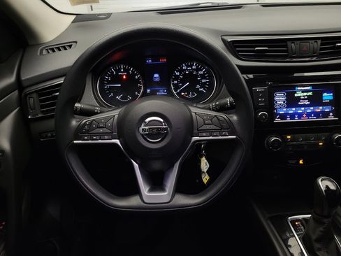 Used 2020 Nissan Rogue Sport S AWD/4WD image 22