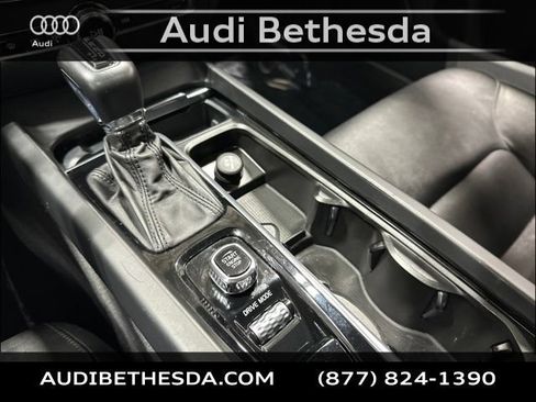 Used 2019 Volvo S60 T5 Momentum w/ Premium Package FWD image 25