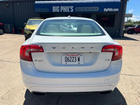 Used 2016 Volvo S60 T5 Premier w/ Convenience Package FWD image 4