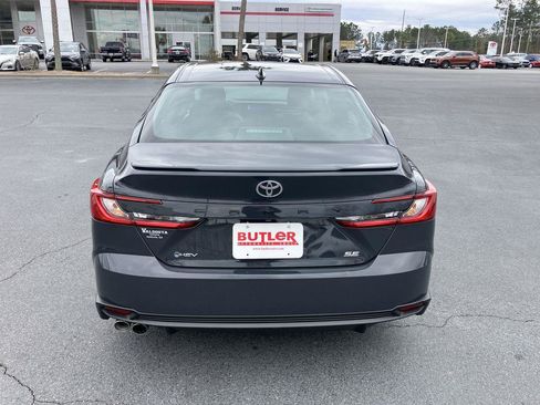 Certified 2025 Toyota Camry SE image 4