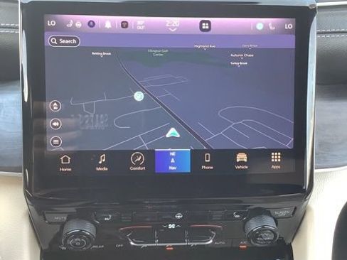 Certified 2023 Jeep Grand Cherokee Limited AWD/4WD image 31