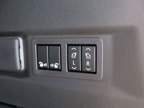 New 2026 Chevrolet Tahoe Premier w/ Sun And Tow Package image 39