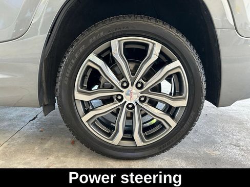 Used 2018 GMC Terrain Denali w/ Advanced Safety Package FWD image 18