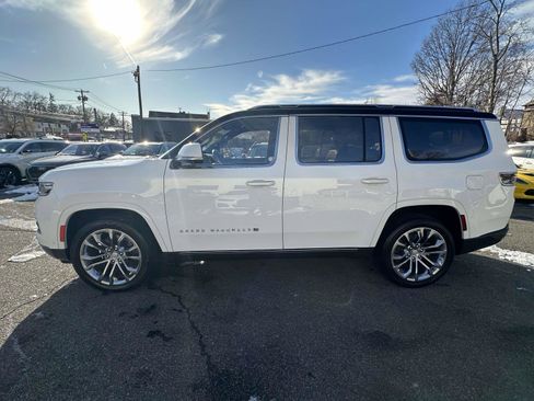 Used 2022 Jeep Grand Wagoneer Series II w/ Premium Group II AWD/4WD image 6