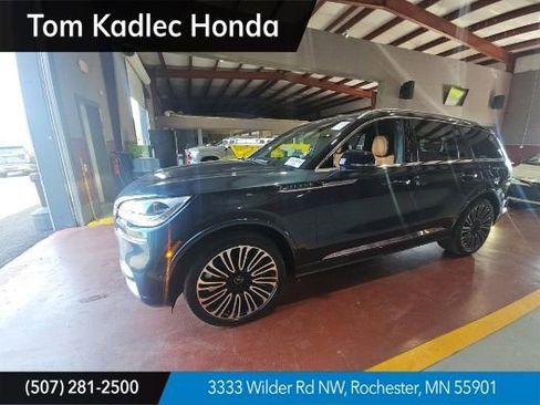 Used 2023 Lincoln Aviator Black Label w/ Dynamic Handling Package AWD/4WD image 1