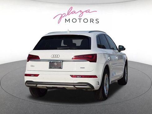 Used 2023 Audi Q5 Premium w/ Convenience Package AWD/4WD image 5