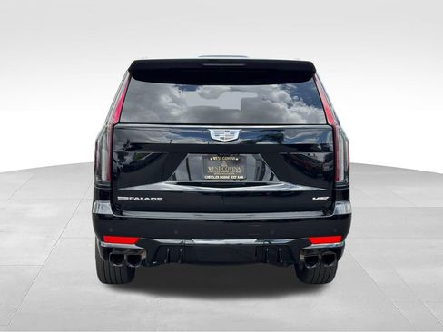 Used 2024 Cadillac Escalade V w/ LPO, ONYX Package AWD/4WD image 6