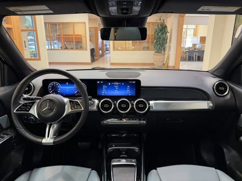 Certified 2026 Mercedes-Benz GLB 250 image 7