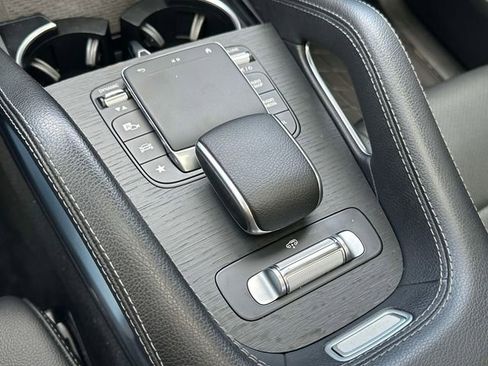 Used 2022 Mercedes-Benz GLS 450 4MATIC image 30