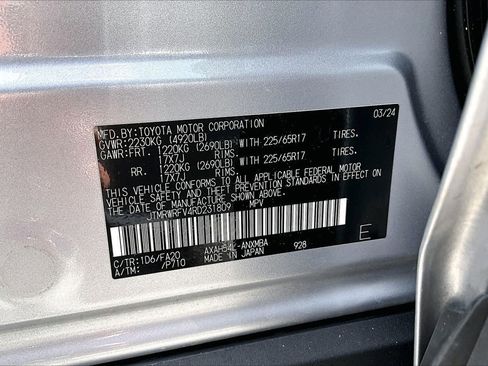 Used 2024 Toyota RAV4 XLE w/ Convenience Package image 16