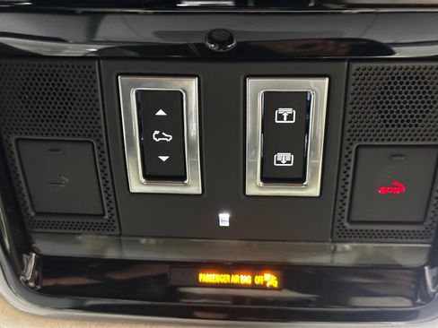 Used 2021 Land Rover Range Rover image 44