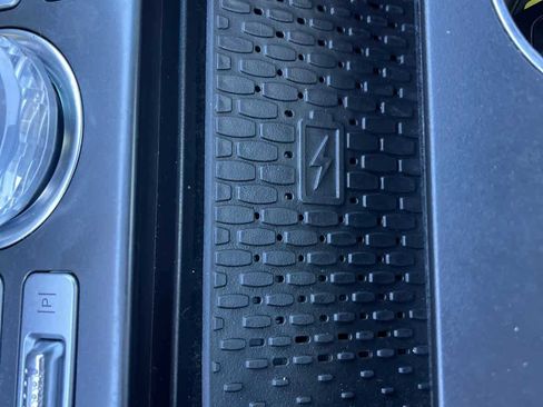 Used 2024 Lincoln Nautilus Reserve w/ Equipment Group 202A image 42