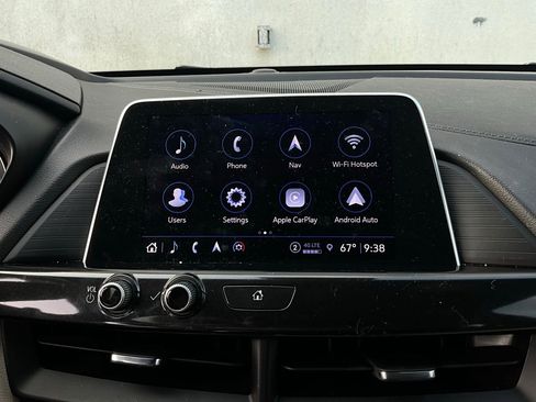 Used 2023 Cadillac CT4 Luxury w/ Sun And Sound Package image 32