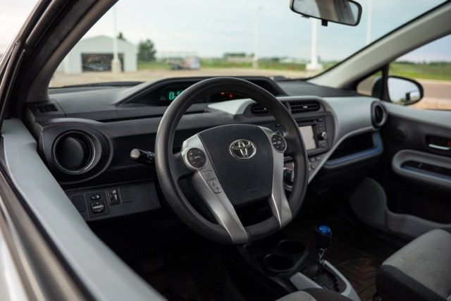 Used 2012 Toyota Prius C Three FWD image 13