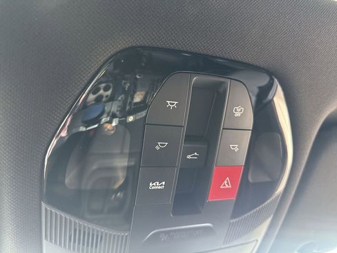 New 2027 Kia Telluride S image 12