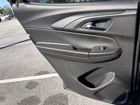 Used 2024 Chevrolet TrailBlazer LT image 9