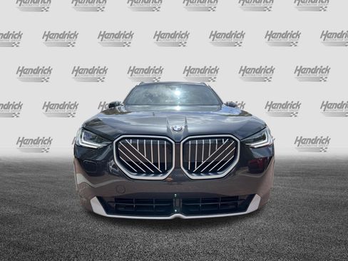 Certified 2025 BMW X3 xDrive30i w/ Convenience Package AWD/4WD image 3