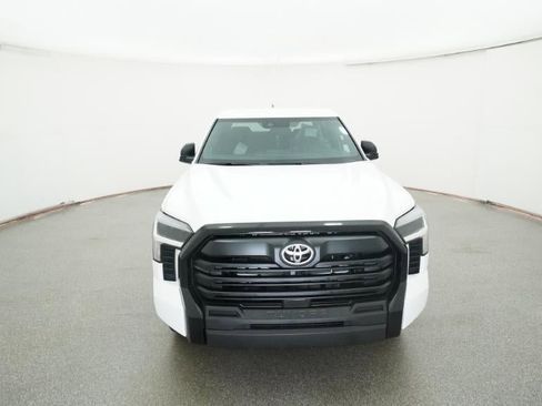 New 2026 Toyota Tundra SR image 15