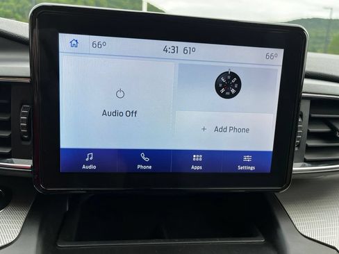 Used 2020 Ford Explorer XLT w/ Equipment Group 202A AWD/4WD image 16