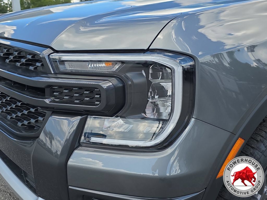 New 2026 Ford Ranger XLT w/ Trailer Tow Package RWD image 12