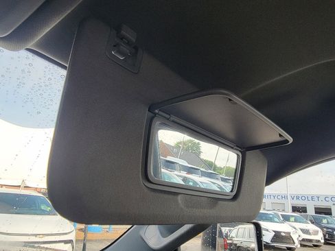 Used 2021 Chevrolet Silverado 2500 W/T image 25