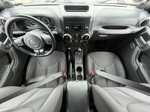 Used 2014 Jeep Wrangler Sport w/ Quick Order Package 24S AWD/4WD image 21