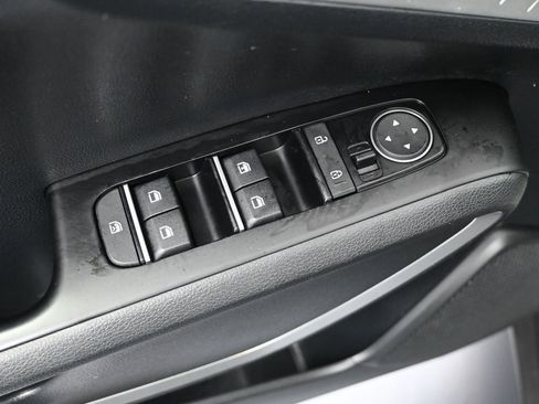 Certified 2022 Kia Soul LX image 11