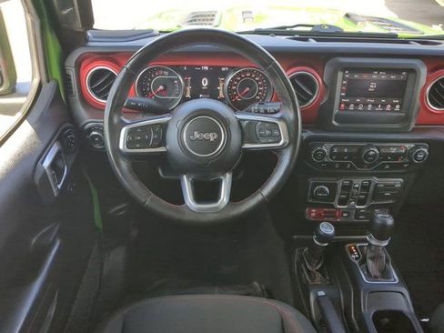 Used 2020 Jeep Wrangler Unlimited Rubicon w/ Cold Weather Group image 15