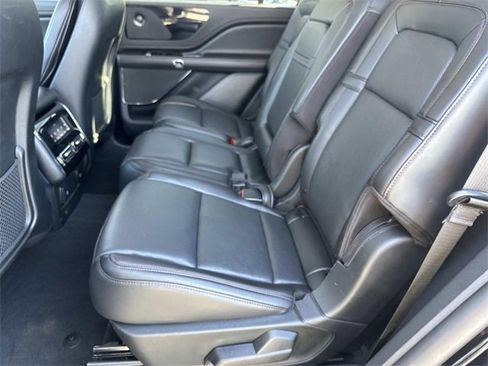 Certified 2023 Lincoln Aviator Reserve w/ Elements Package Plus image 16