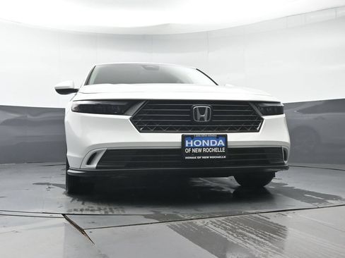 Certified 2024 Honda Accord EX image 34