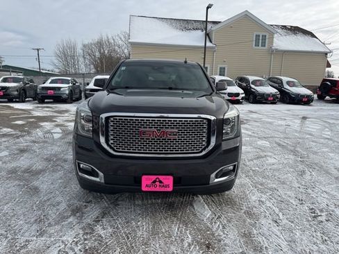 Used 2017 GMC Yukon Denali w/ Open Road Package image 19