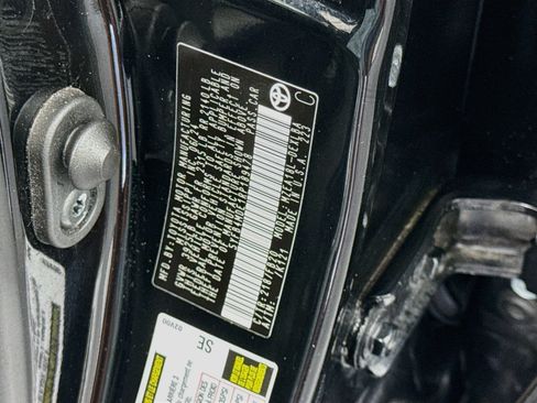 Used 2024 Toyota Corolla LE FWD image 12