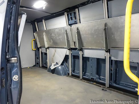 Used 2019 Mercedes-Benz Sprinter 170 image 16