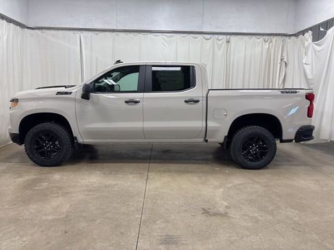 New 2026 Chevrolet Silverado 1500 Custom Trail Boss w/ Dark Appearance Package AWD/4WD image 7