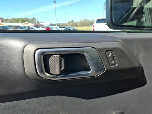 Used 2025 Ford Bronco Outer Banks w/ Sasquatch Package image 6