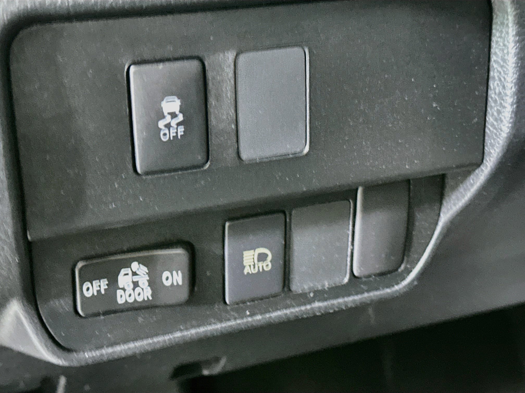 Used 2021 Toyota Tacoma SR5 RWD image 17